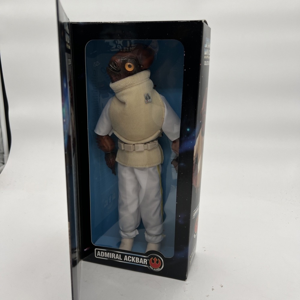 Kenner Admiral Ackbar Collector Series Action Figure